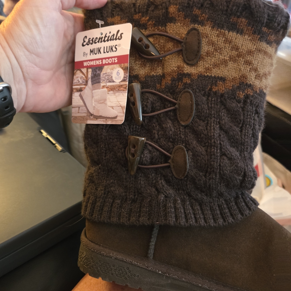 Muk Luks Brown Knit Women's Boots